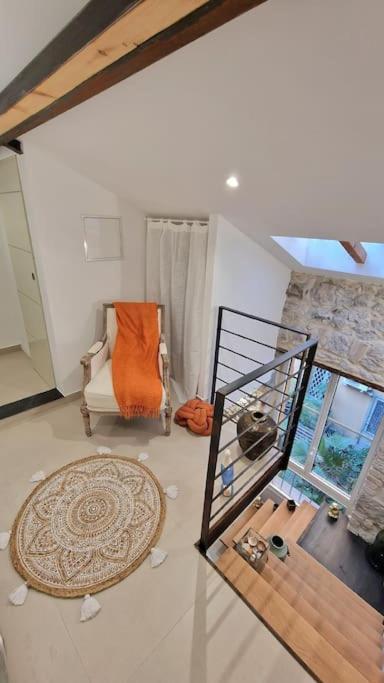 T3 Duplex Cosy & Calme Au Port - Parking & Tram Apartment