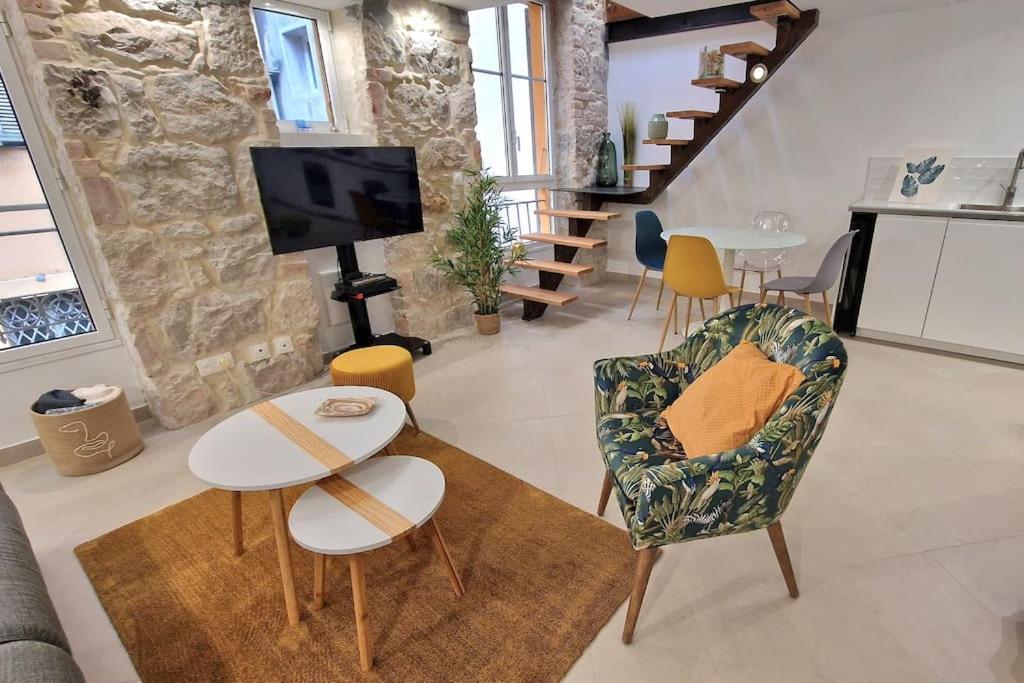 Apartment T3 Duplex Cosy & Calme Au Port - Tram *