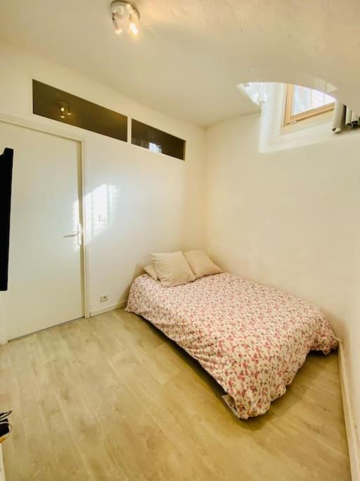 Petit Duplex, Vieux Nice, Proche A La Mer Apartment Nice