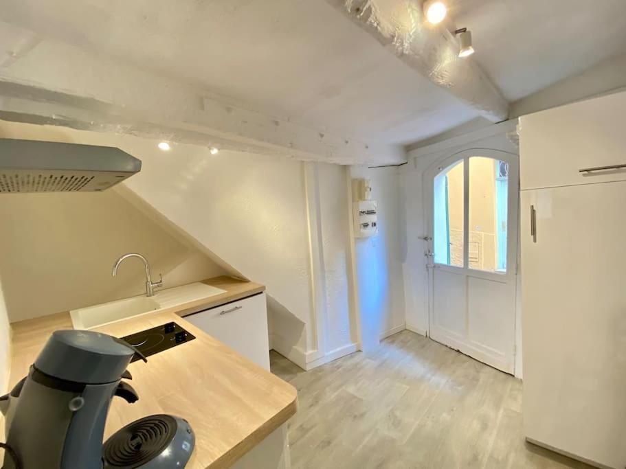 Vieux-nice 2 Pieces Proche