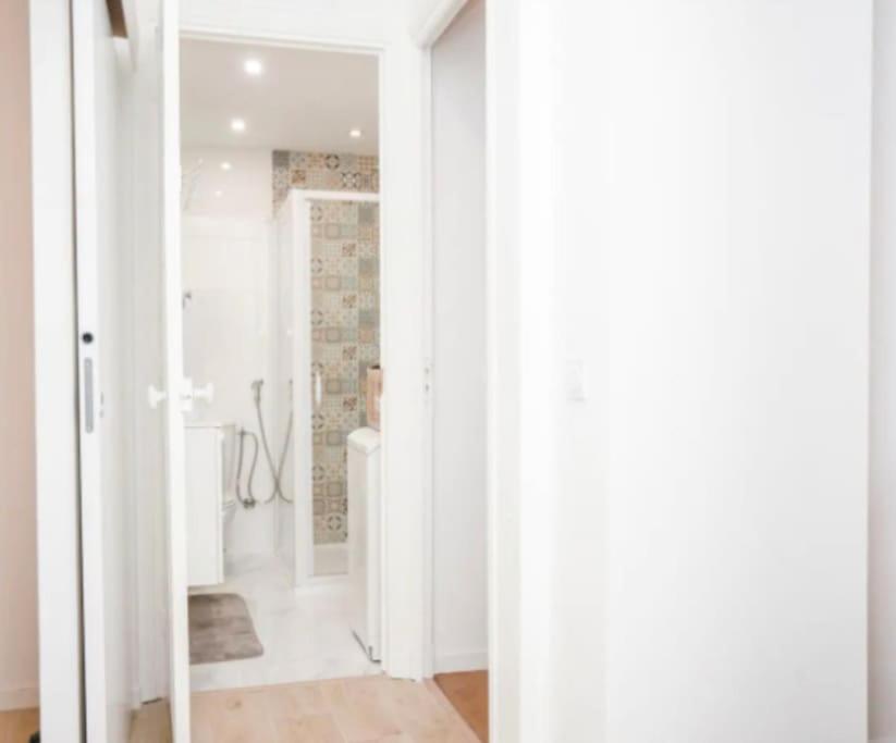 Apartment 3 Pieces En Plein Centre-ville Nice