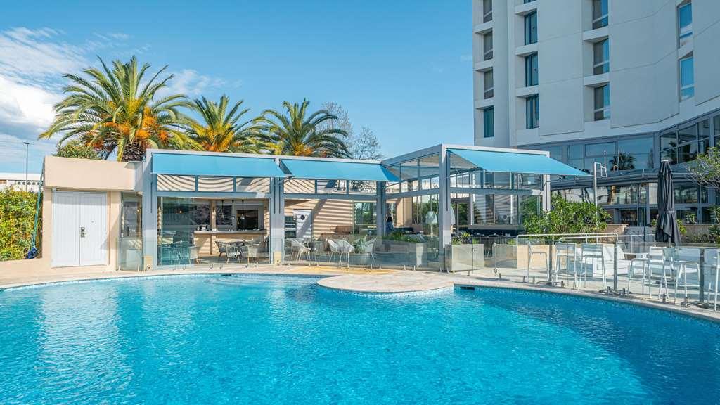 Radisson Airport Hotel