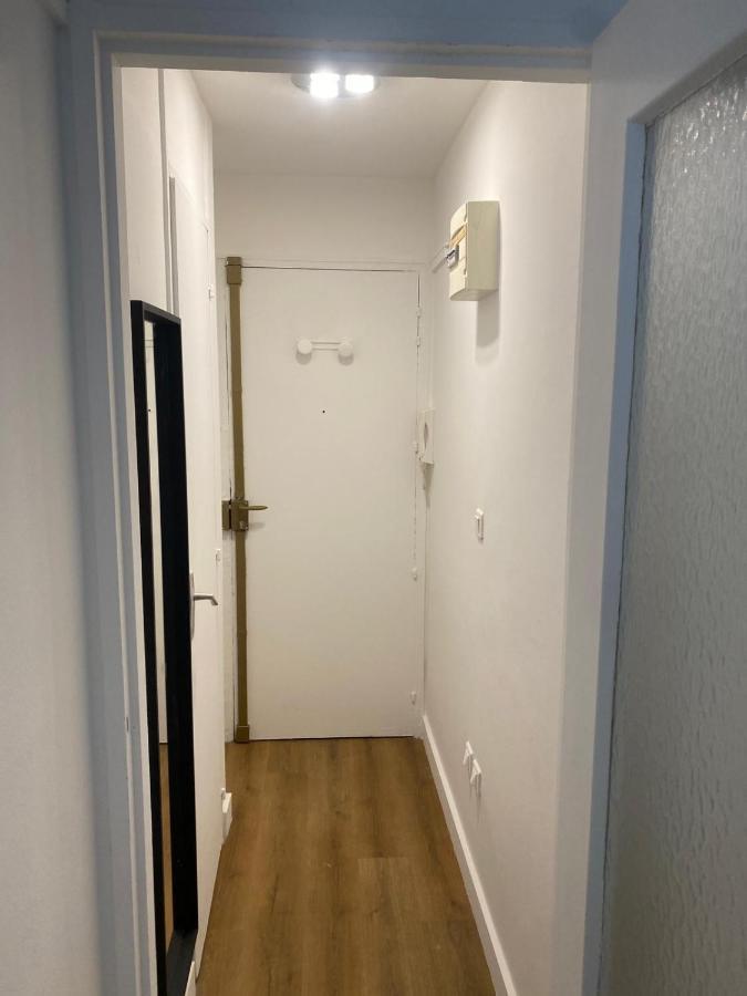 Cozy And Pleasant Studio - Parc Imperial Apartment
