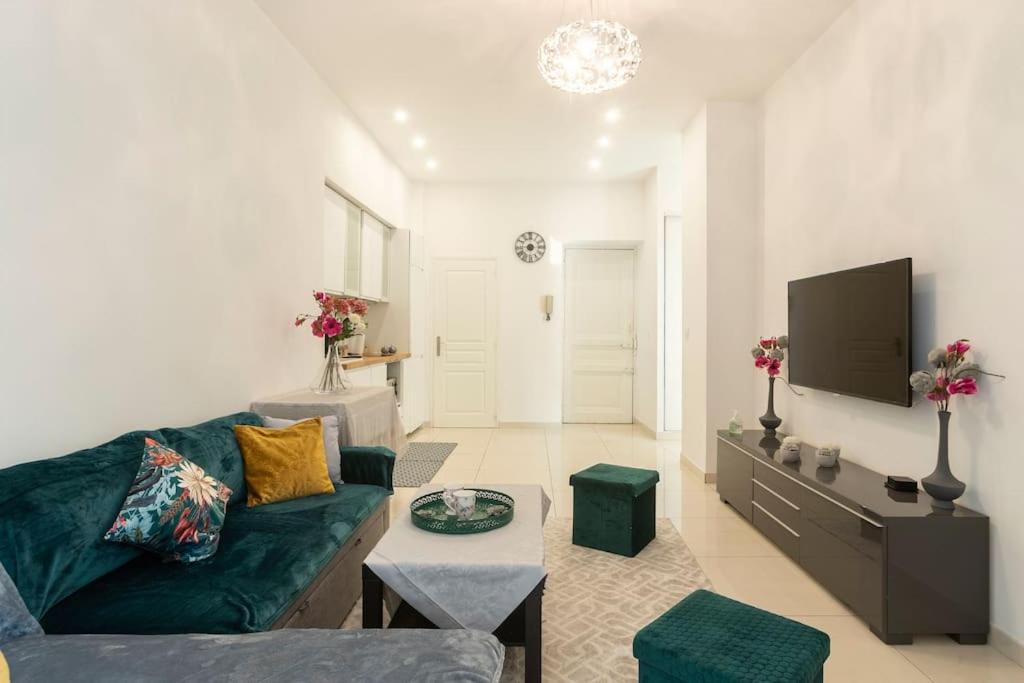 Centre : A Proximite De