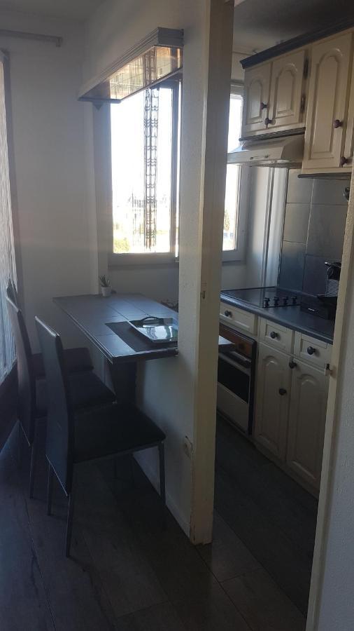 Studio 3 Personnes Jolie Vue Proche Gare 11 Ave Paul Arene Apartment *