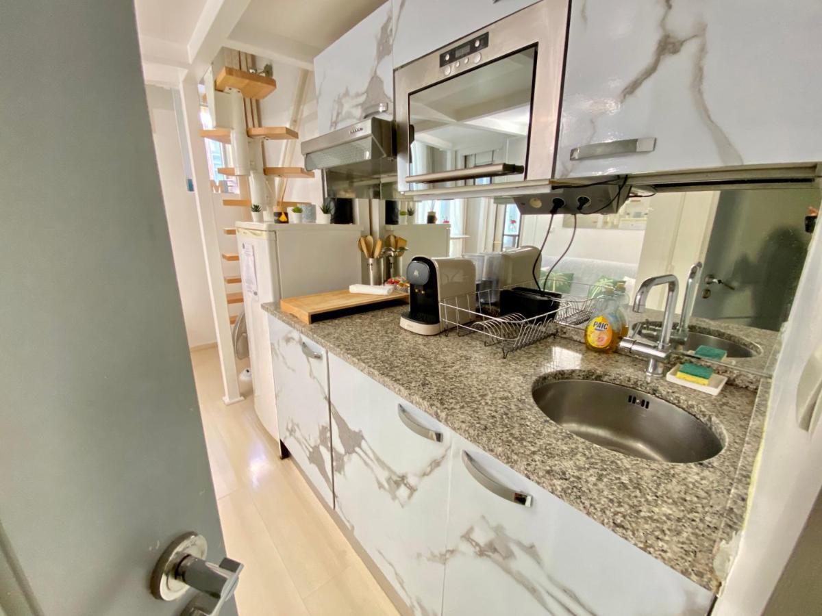 Petit Duplex Centre Proche 3 Min A Pieds Apartment