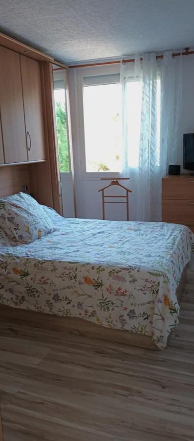 Homestay A Ouest 10 Min Aeroport *