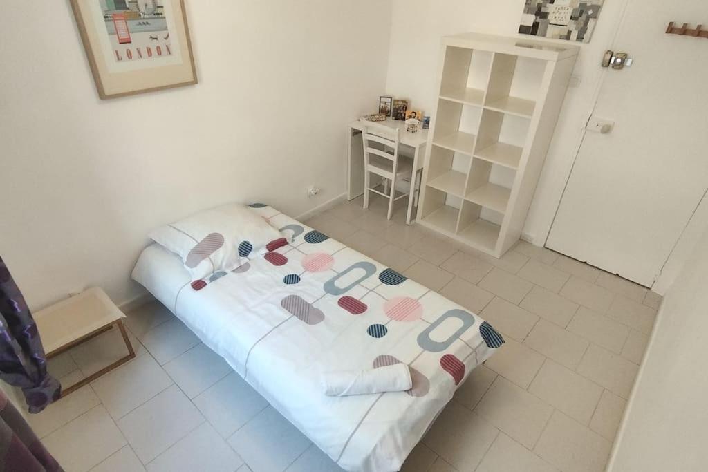 Apartment Private In Shared In The Center Of