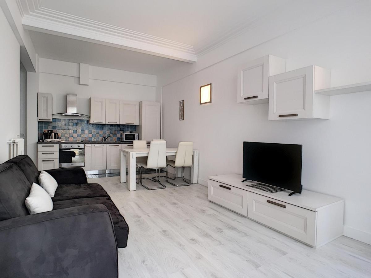 Apartment Nestor&jeeves - Royal - Central, Close Sea