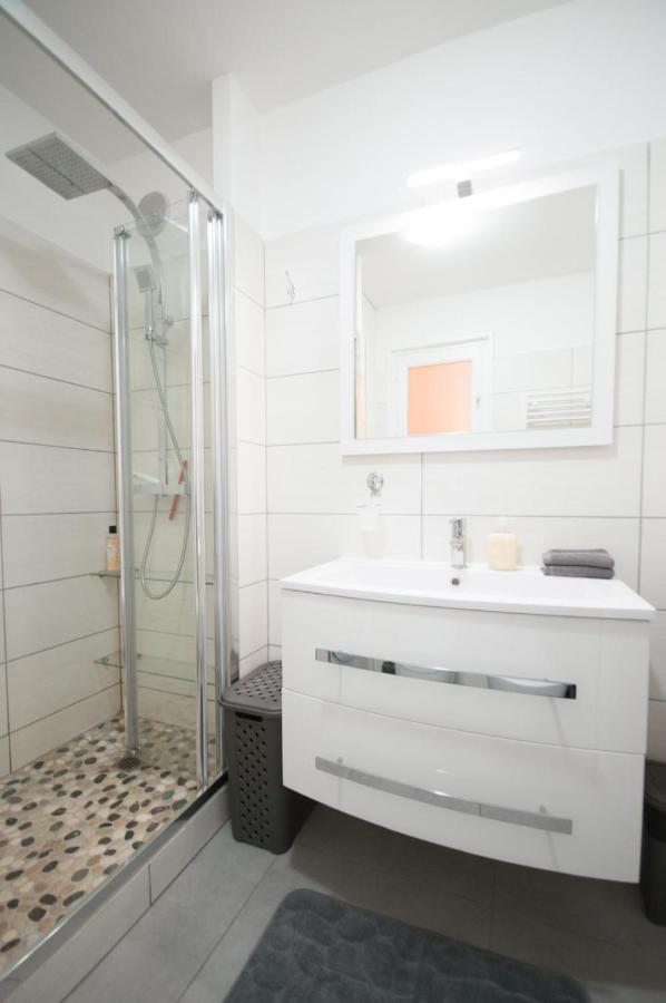 Le Chateau 4 Pers Ac Wifi Vecchia Nice