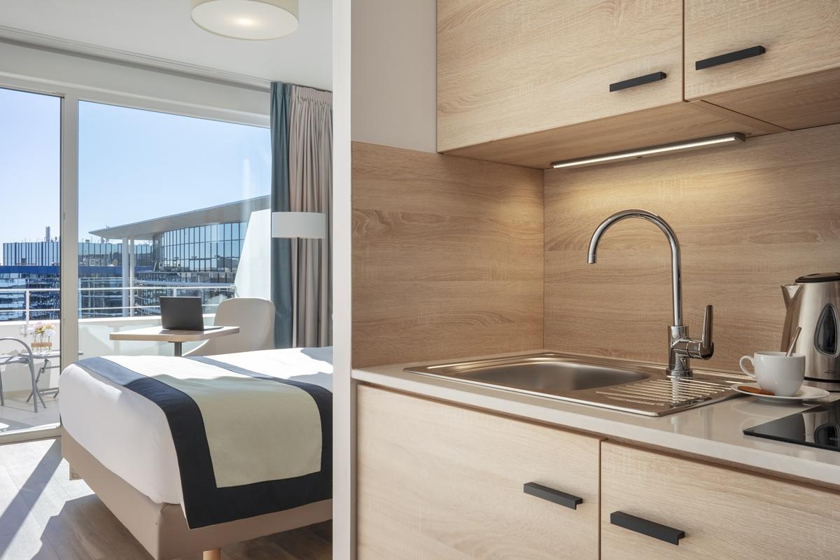 Aparthotel Residhome Aeroport