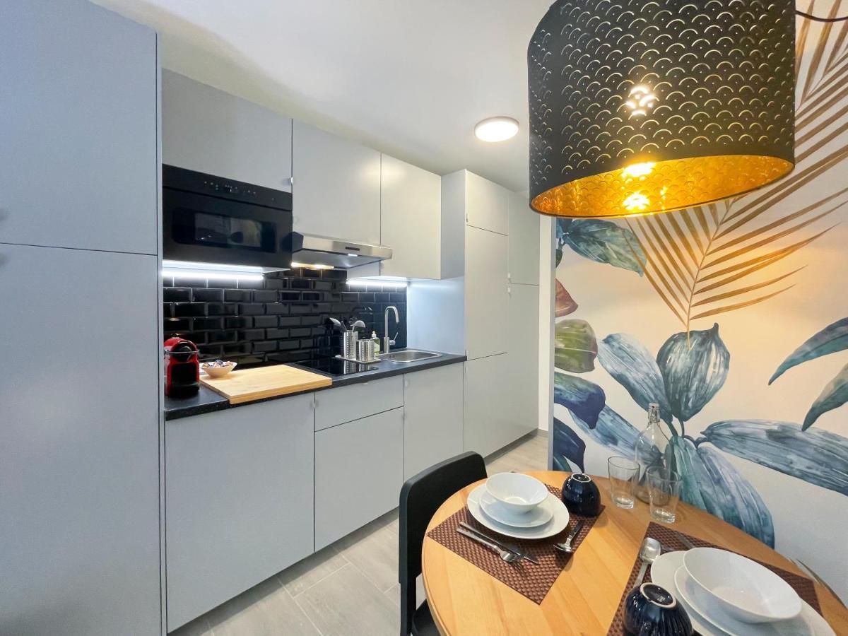 Victoria 2 Pers Parcheggio Ac Wifi Apartment *