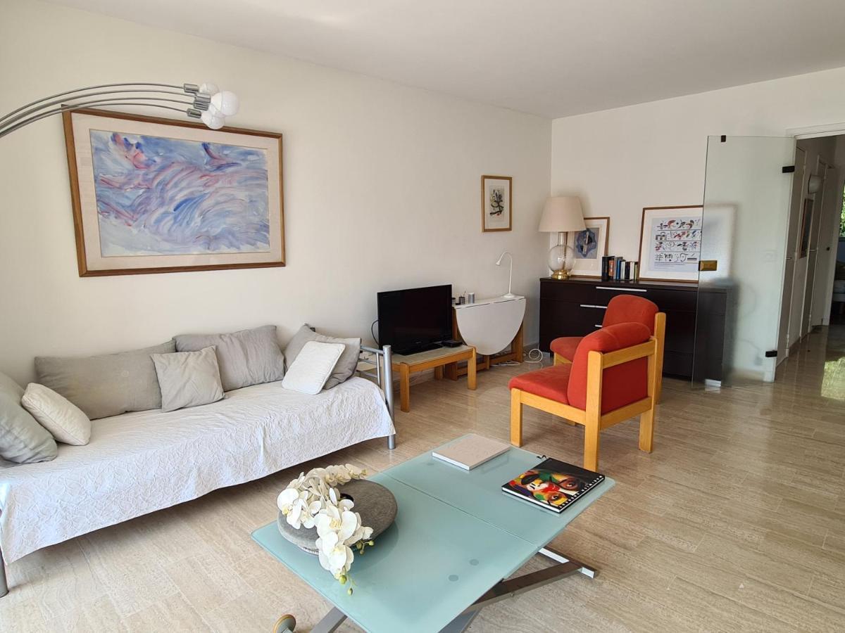 Les Oliviers Apartment