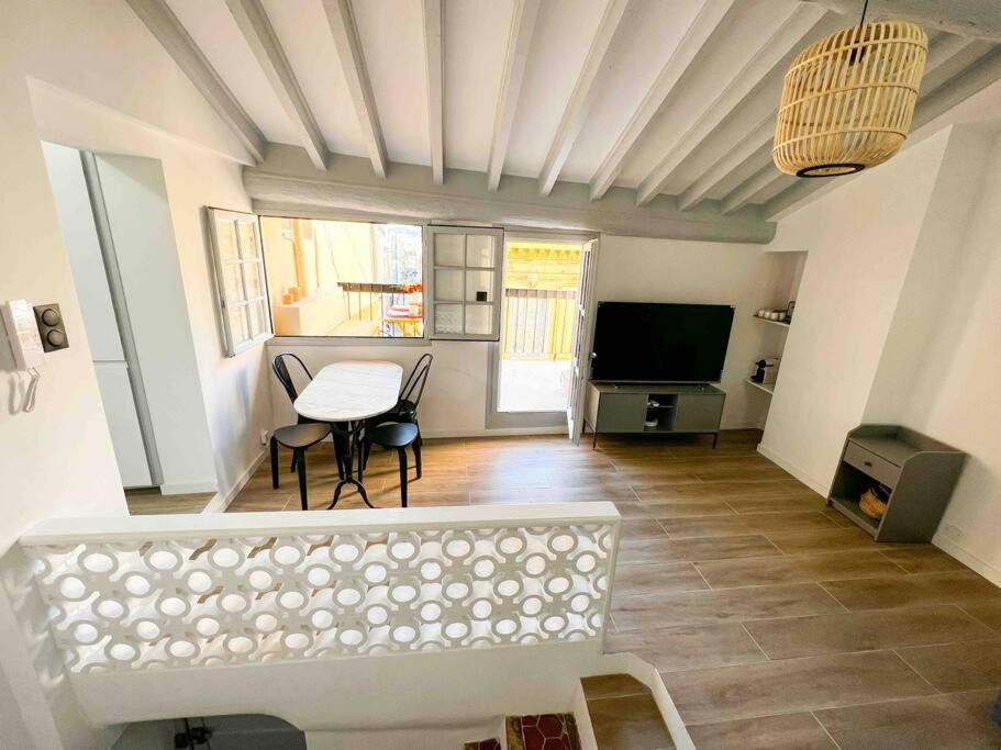 Beautiful Floor & Terrasse Apartment Nice