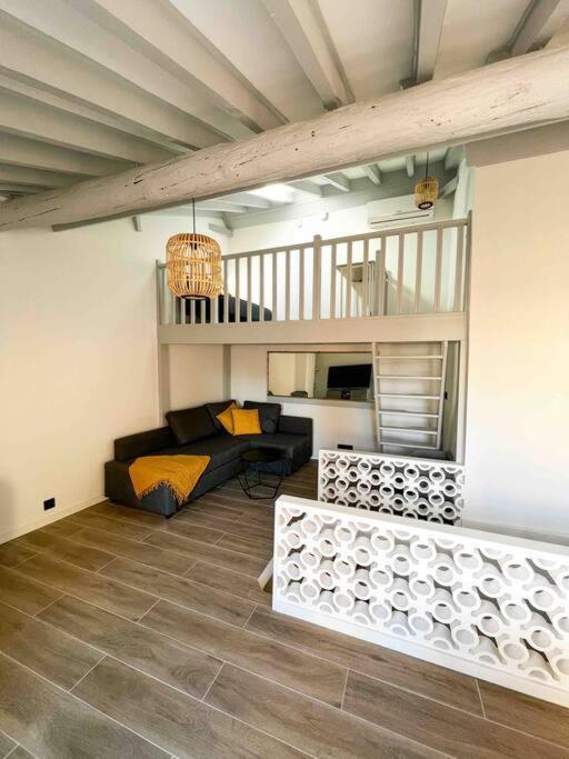 Beautiful Floor & Terrasse Apartment