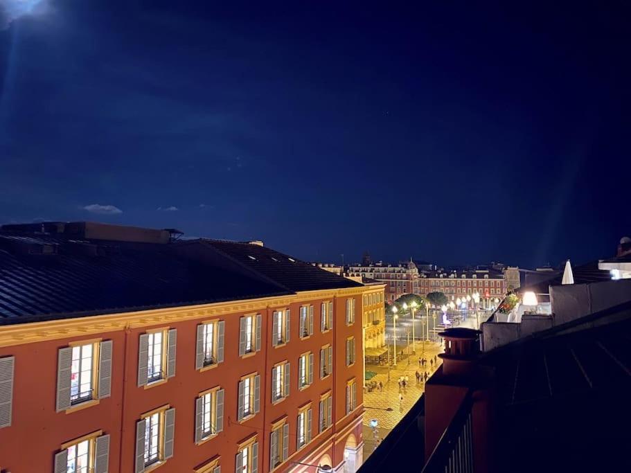 Place Massena In Center - 3 Bedrooms Floor Apartment *