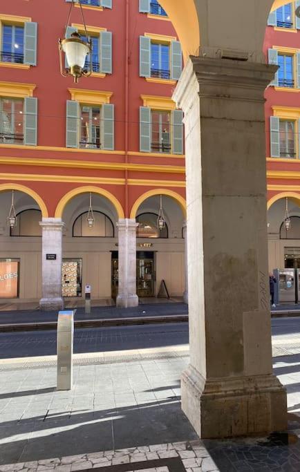 Place Massena In Center - 3 Bedrooms Floor Apartment Nice