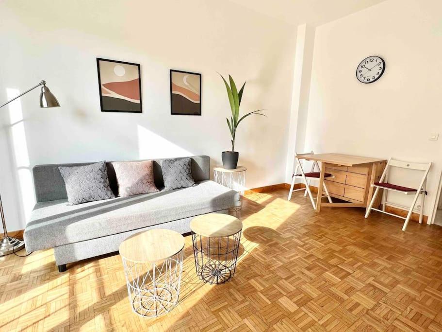 Le Yannick : Wifi/tramway/lumineux/calme Apartamento *