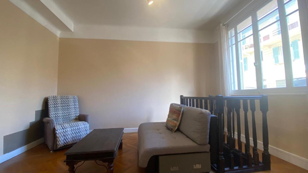 Campement Rapide Apartment Nice