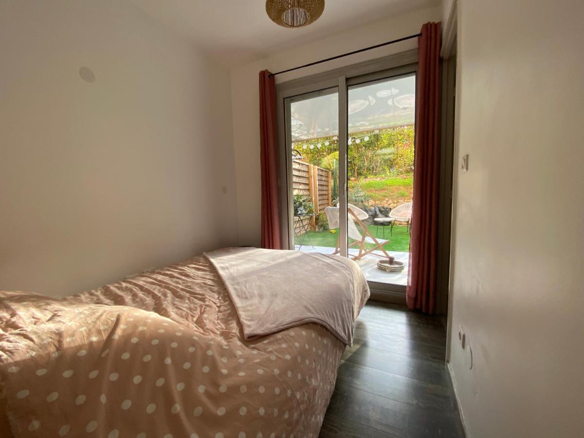 Apartment Cosy 2 Pieces, Jardin Privatif Et Piscine Fabron