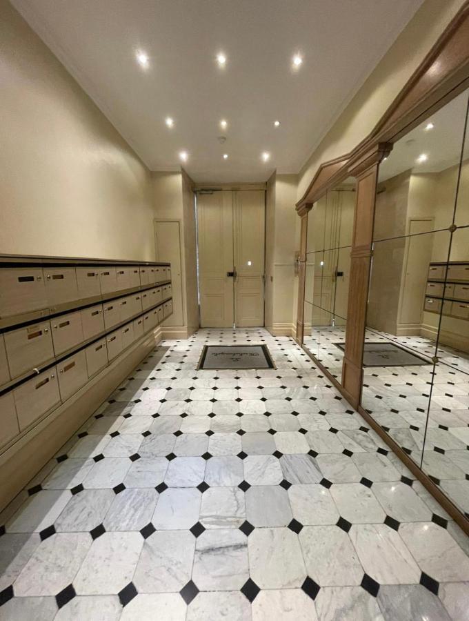 Michelangelo Apartment *