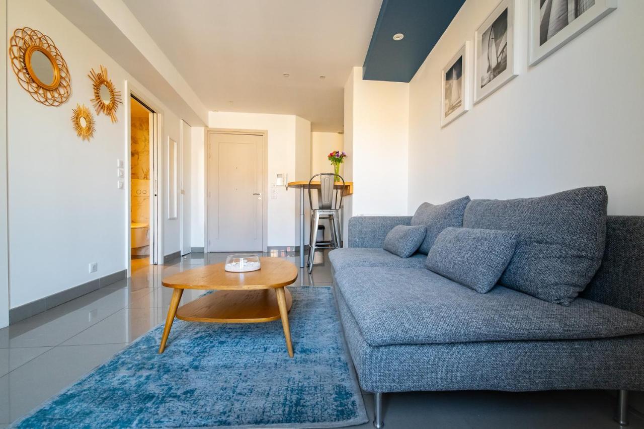 La Maioneta Carre D'or