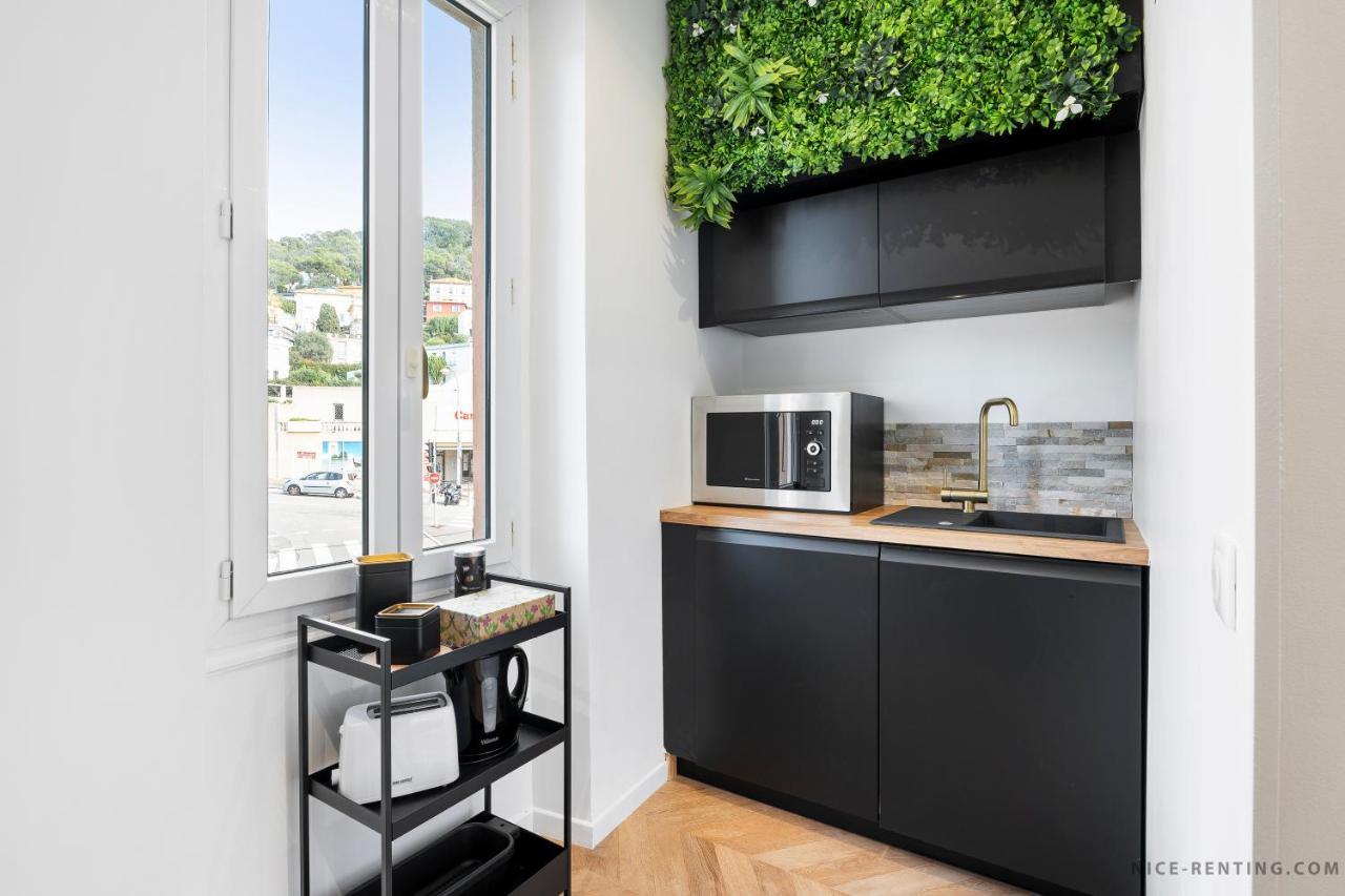 Renting - Maeterlinck - Idyllic Luxury Retreat In Cap De Sea View Apartment *