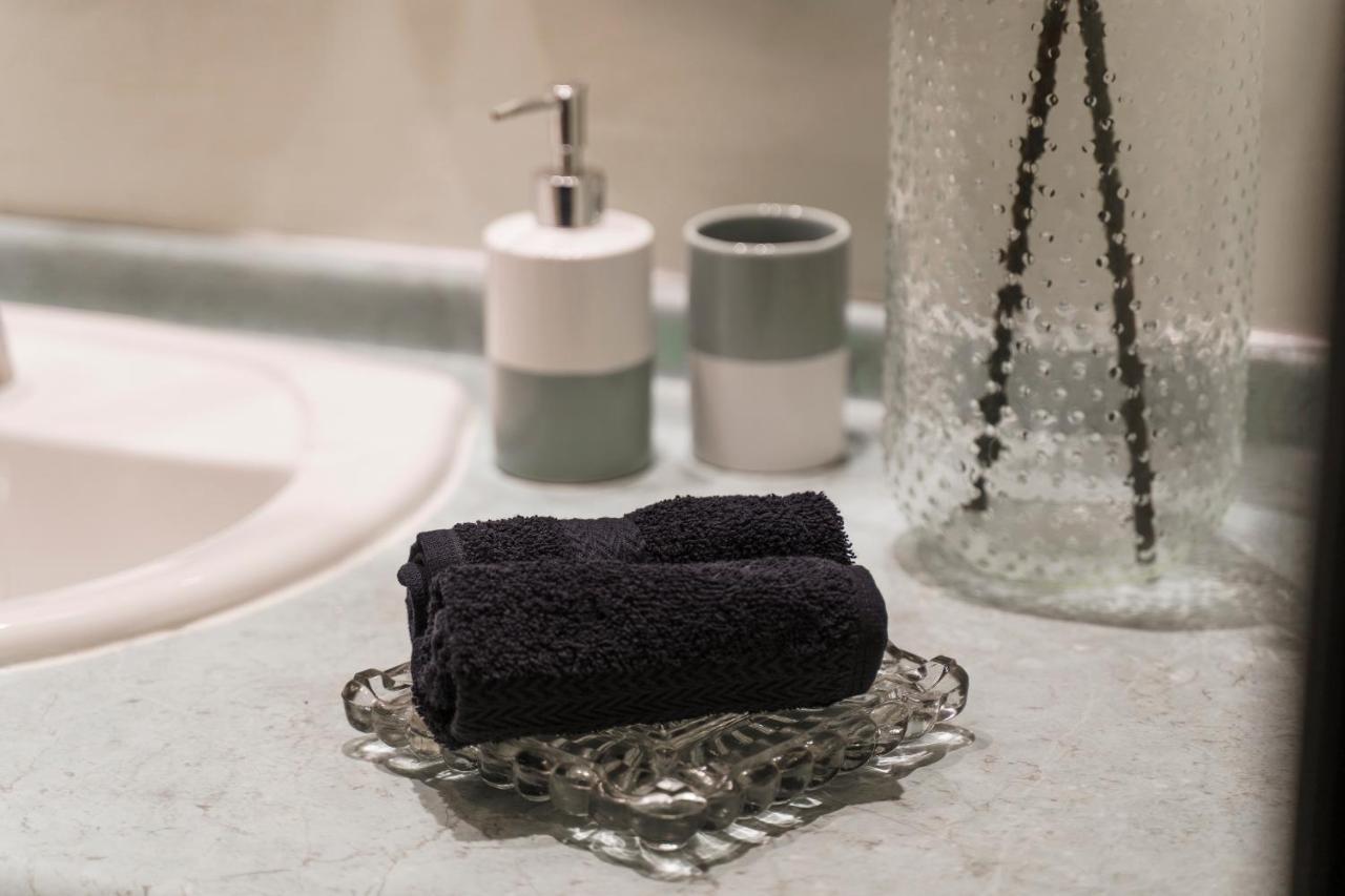 Apartment - Renting - Lascaris - Charm & Spacious & Comfort 3p Port Bonaparte