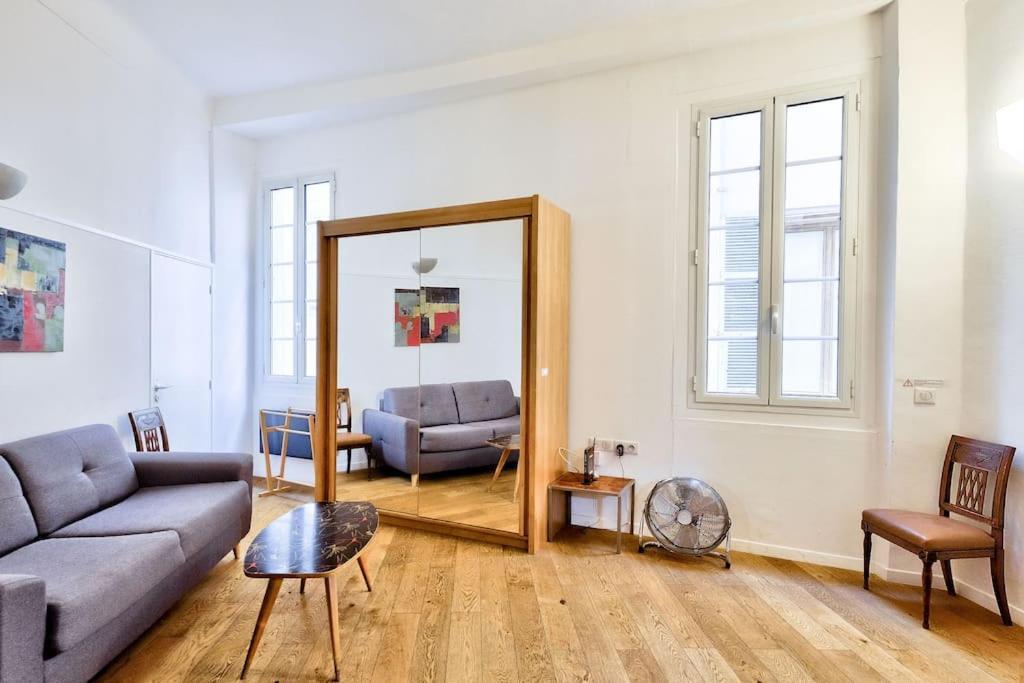 Studio Avec Mezzanine Au Coeur De La Vieille