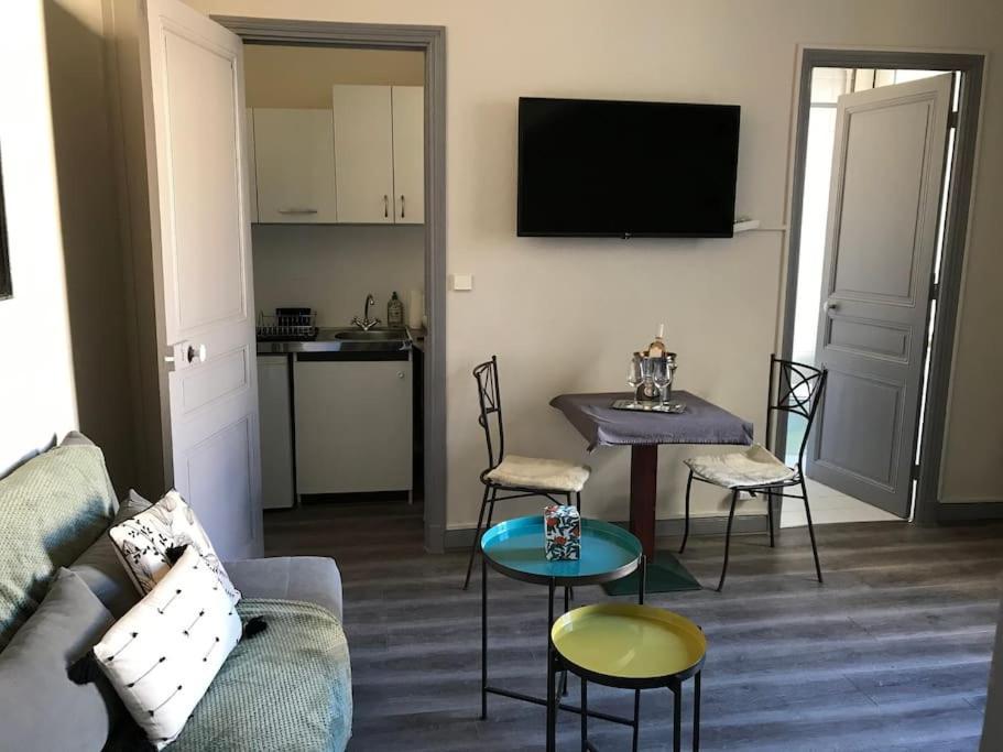 Apartamento Charming Overlooking A Beautiful Garden Nice