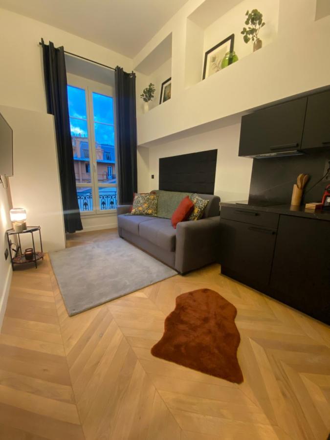 105 B - Tres Beau Studio Avec Mezzanine Refait A Neuf Hyper Centre/ac Nice