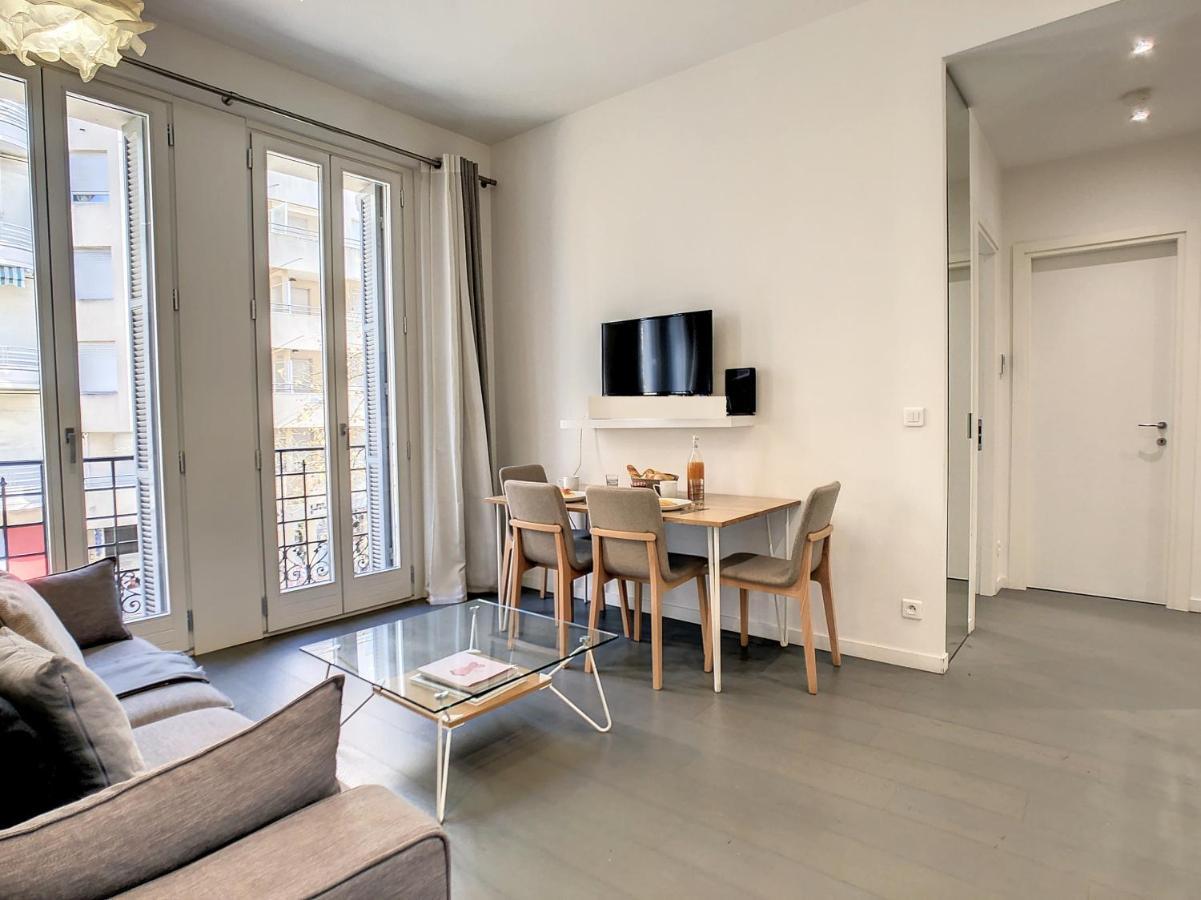 Apartment Nestor&jeeves - Sweet - Location *