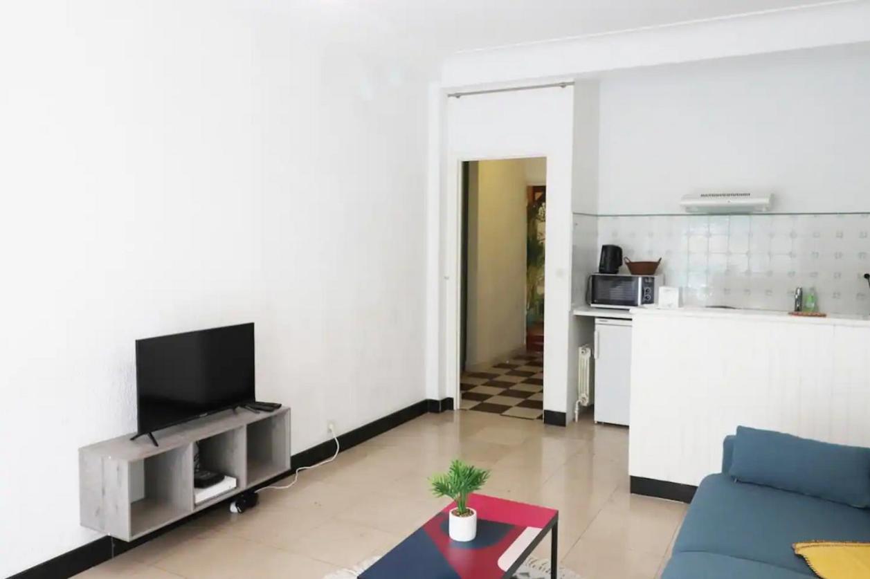 Superbe Carre D'or ,terrasse/clim Apartment