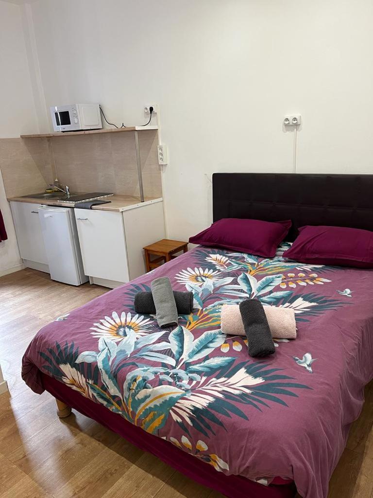 Hostel Lyonnais *