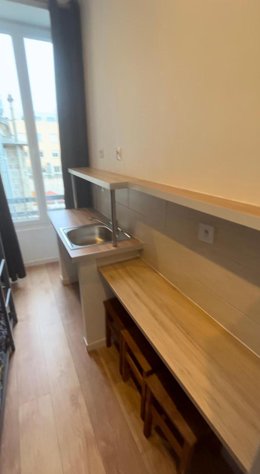 Hostel Lyonnais *