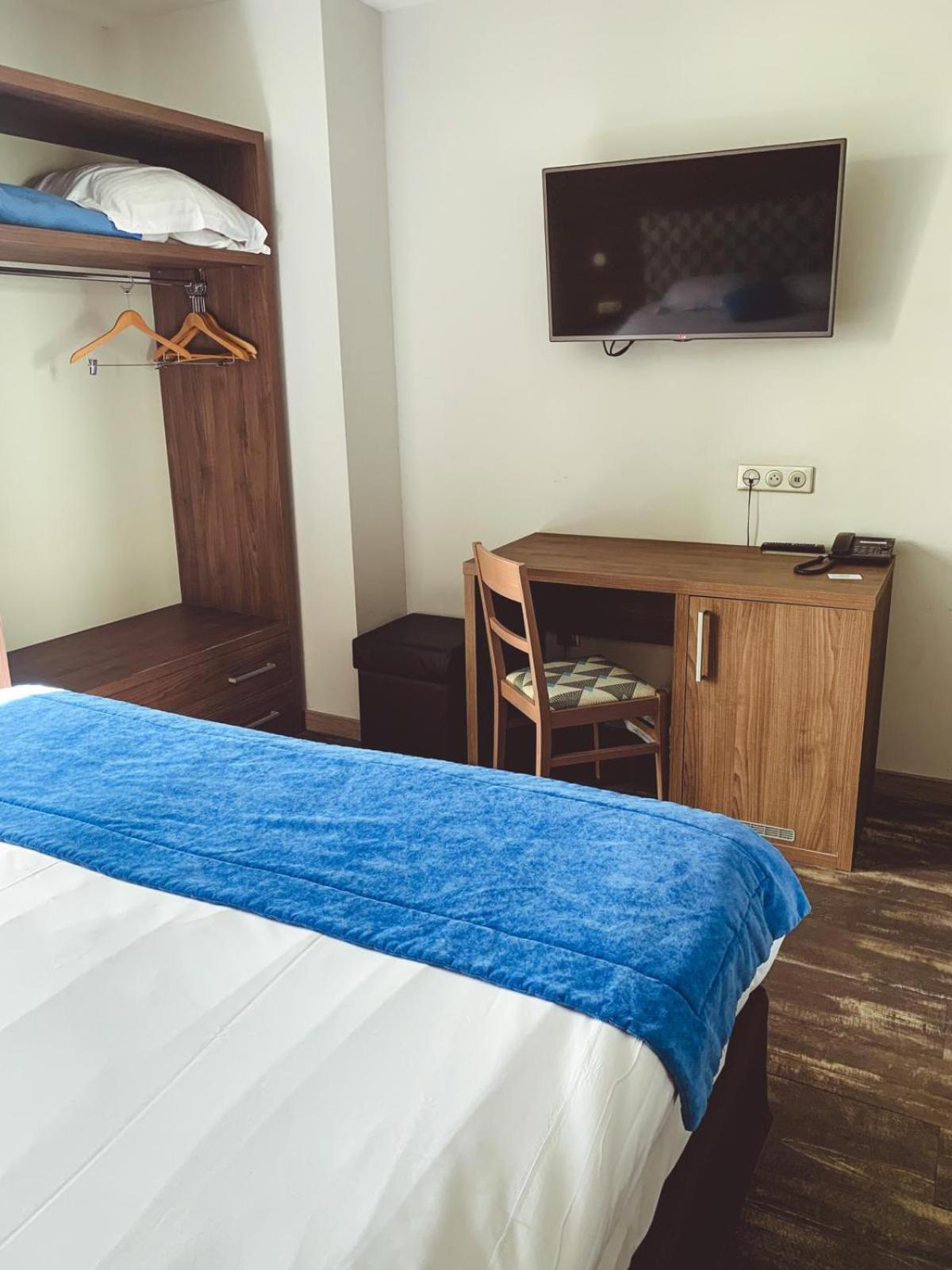 Hotel Flots D'azur Promenade Des 3*