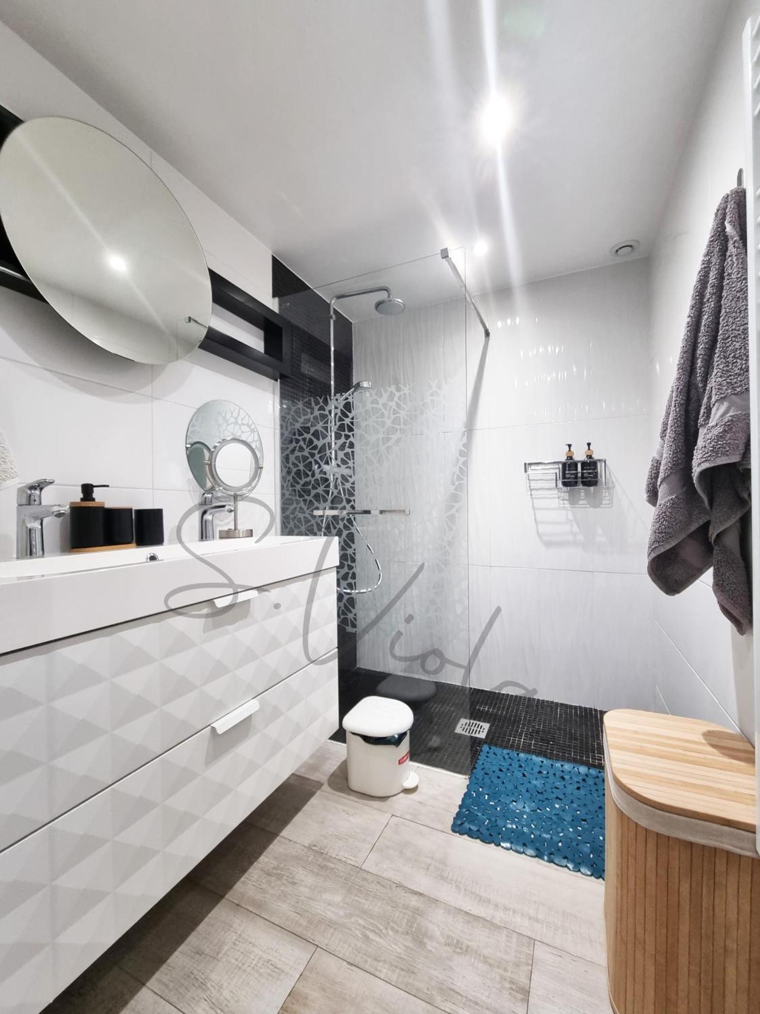 Royal Lux -last Floor, View Apartment