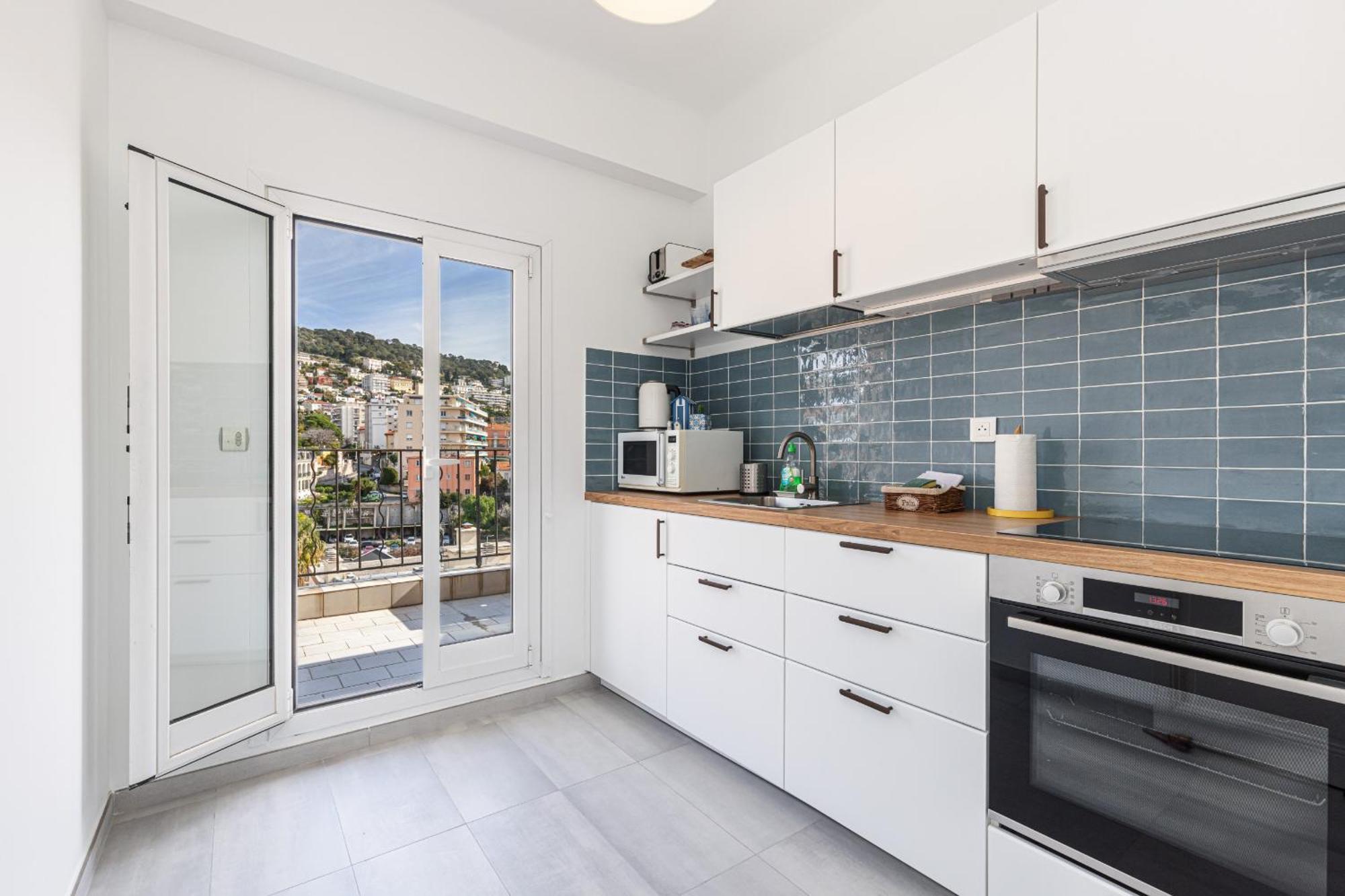 Apartamento Extraordinary View On Port And Castle Hill - 1 Bdr & Parking