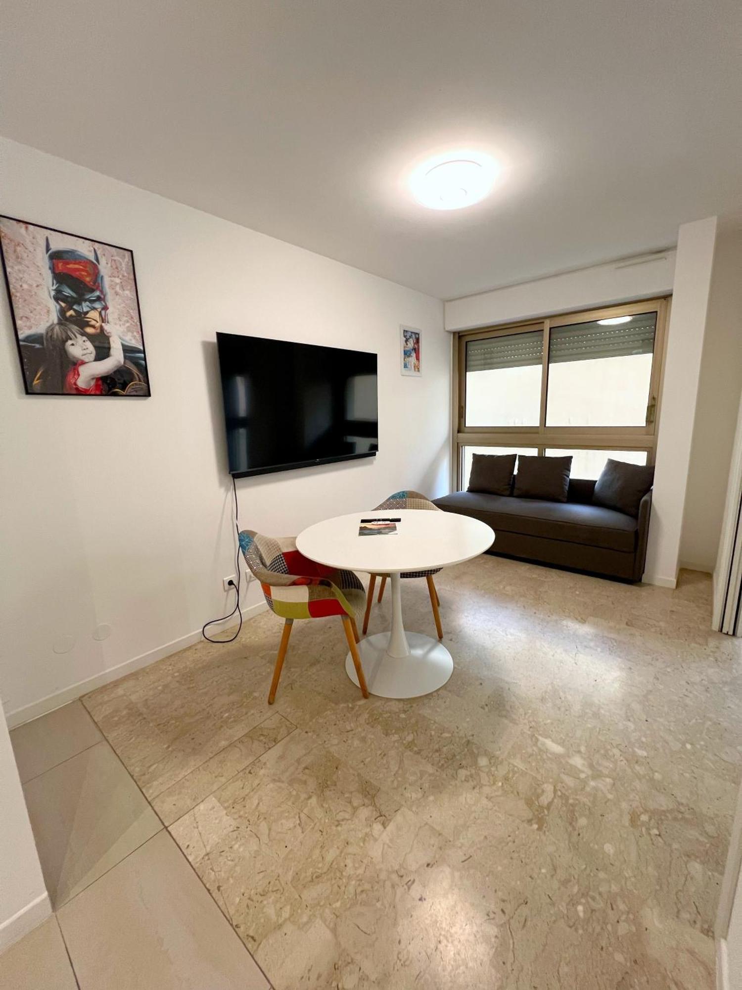 Petit 2 Pieces Carre D'or Appartement Nice