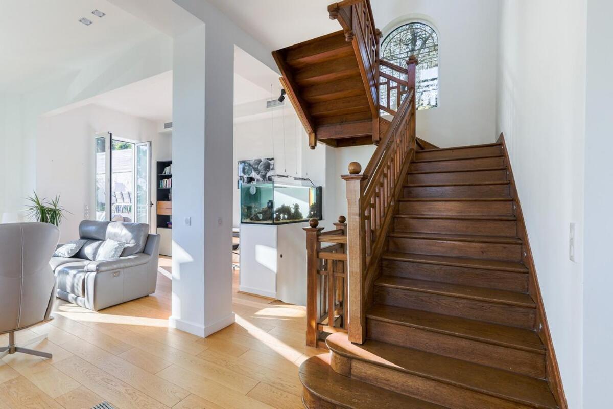 Guest house Elegante Avec Vue 4*