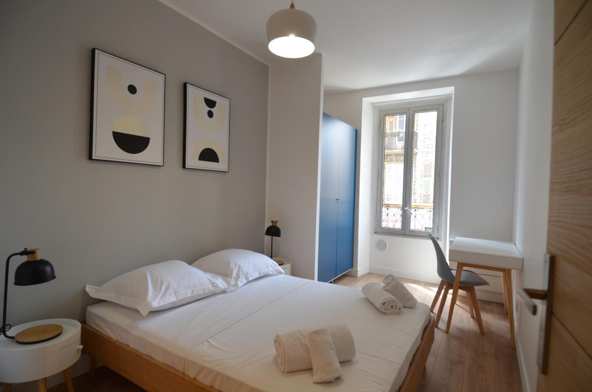 Napoleon - Superbe 2 Au Coeur Du Port De