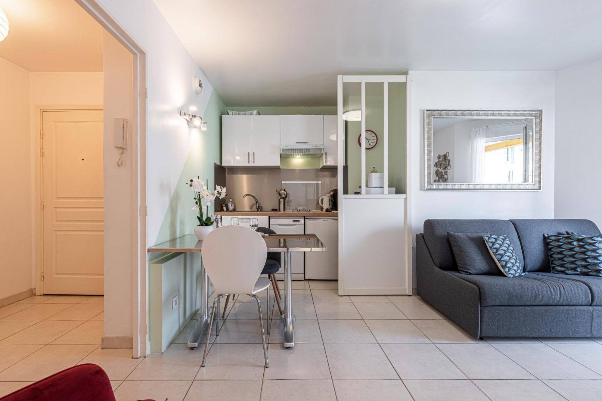 Quiet 1 Bdr Port! Close Place Du Pin Garibaldi * Nice