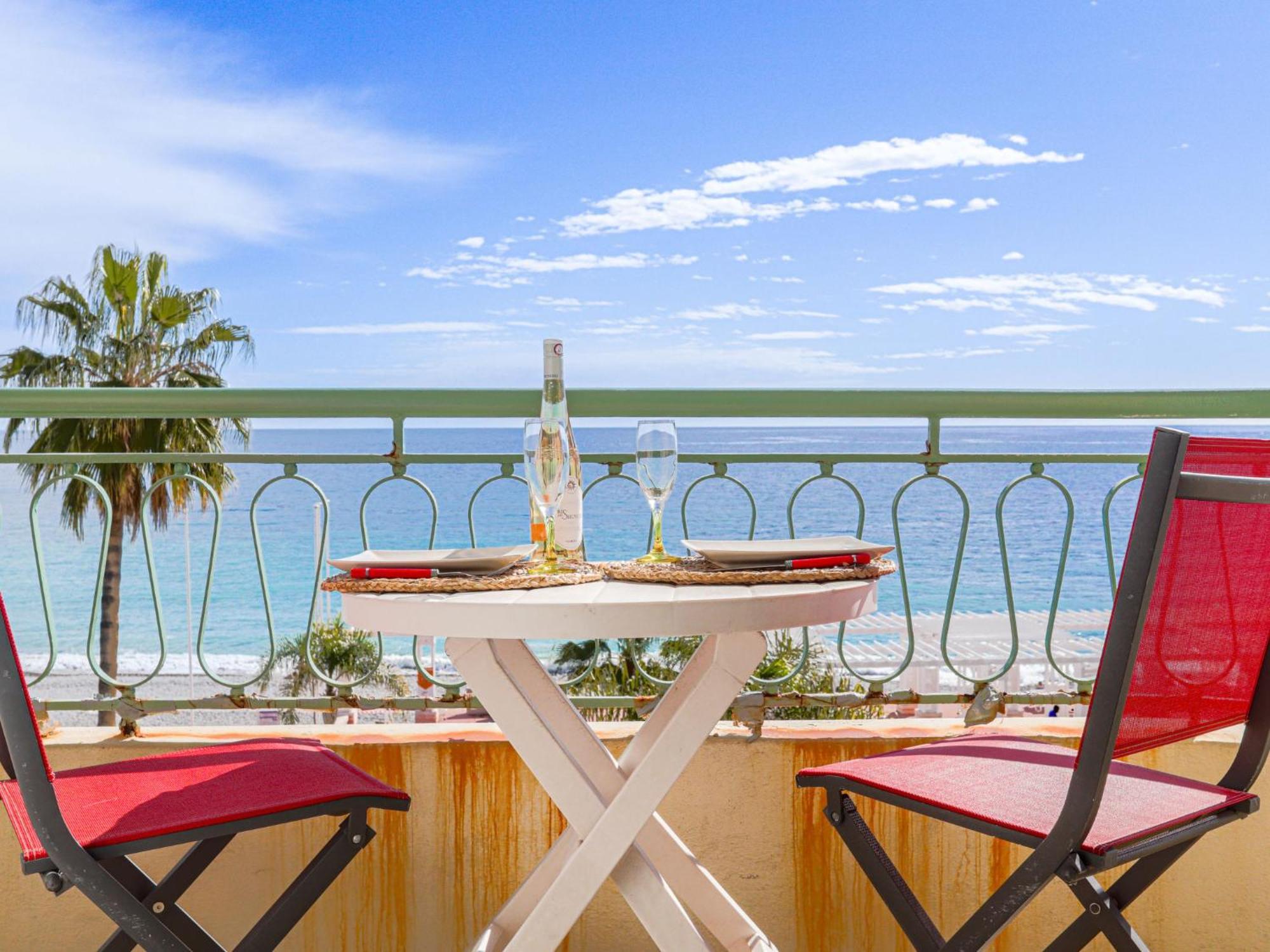 Les Yuccas Promenade Des By Interhome *
