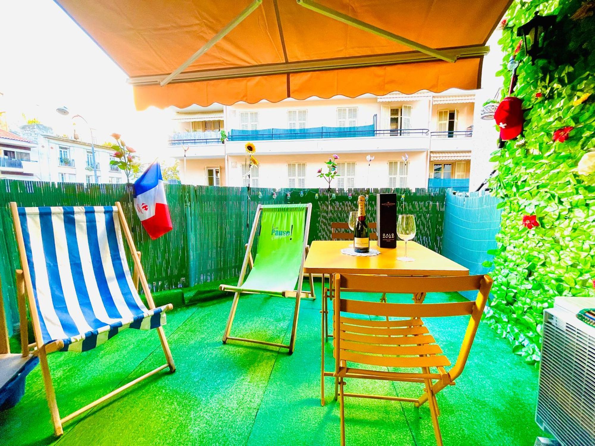 Center Side Free Paddle Beautiful Terrace Apartment