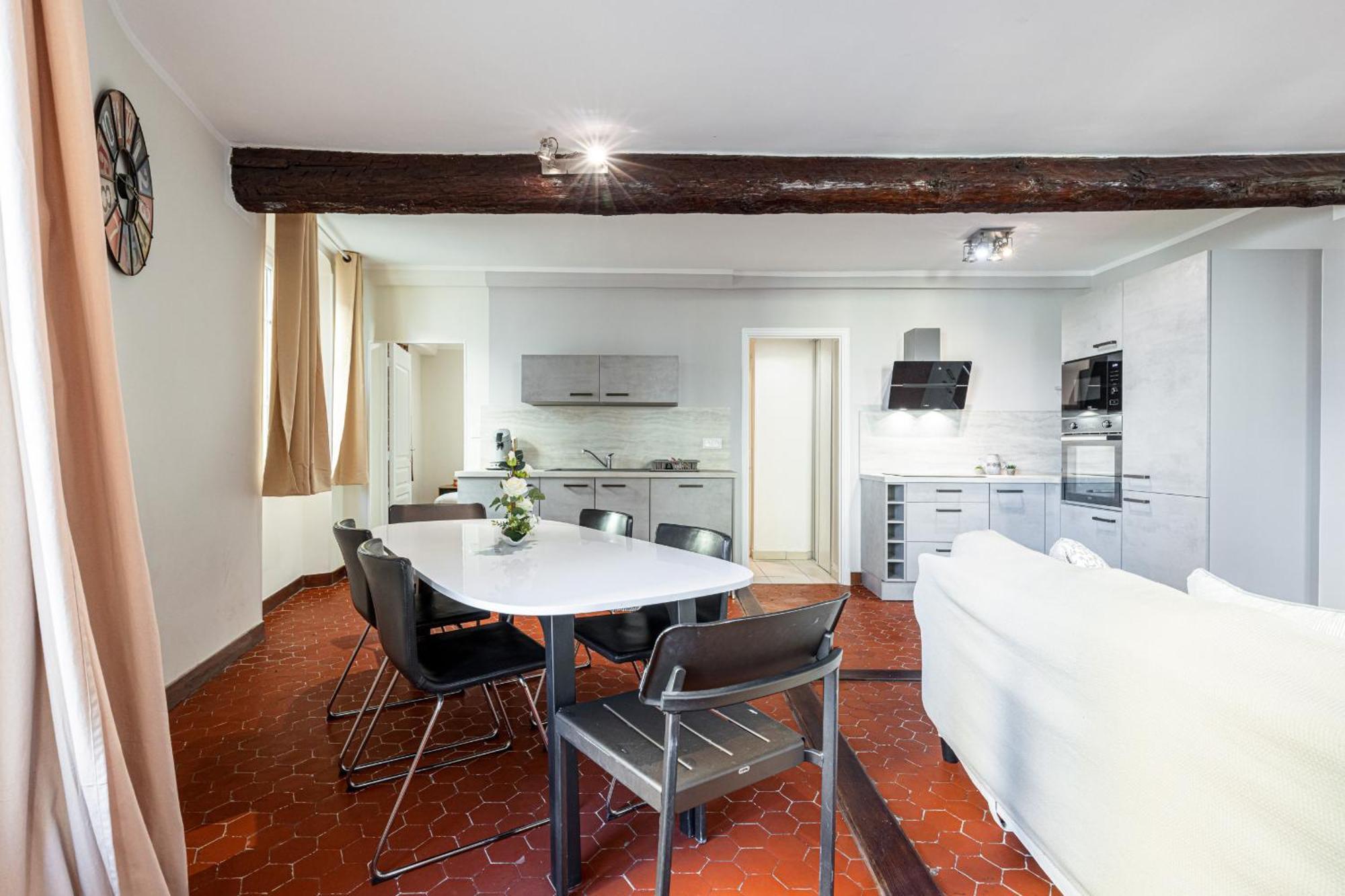 Large 3 Bdr Old Town - Ac Nice