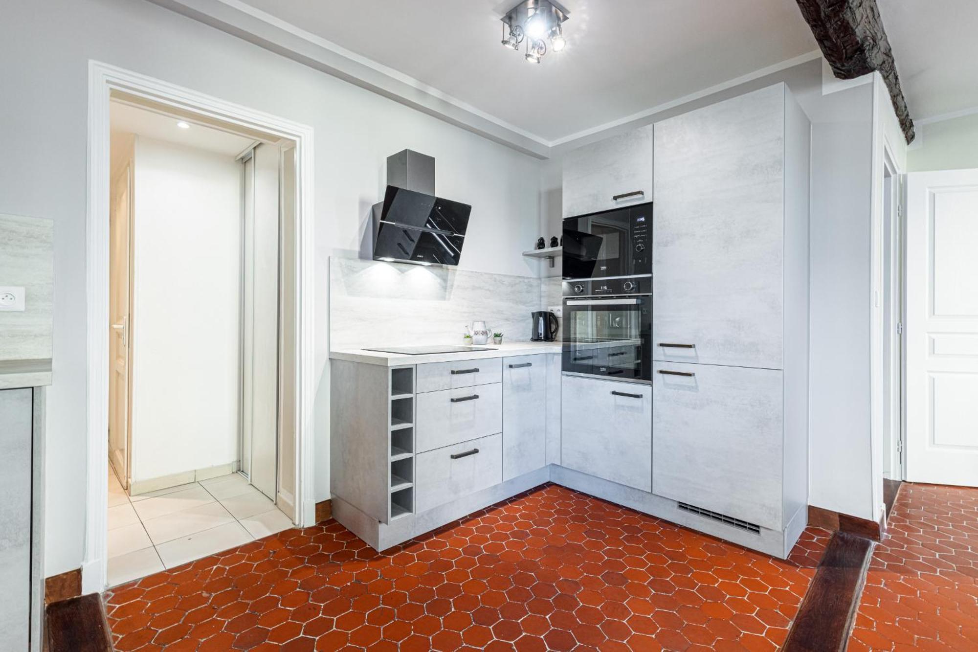 Large 3 Bdr Old Town - Ac * Nice
