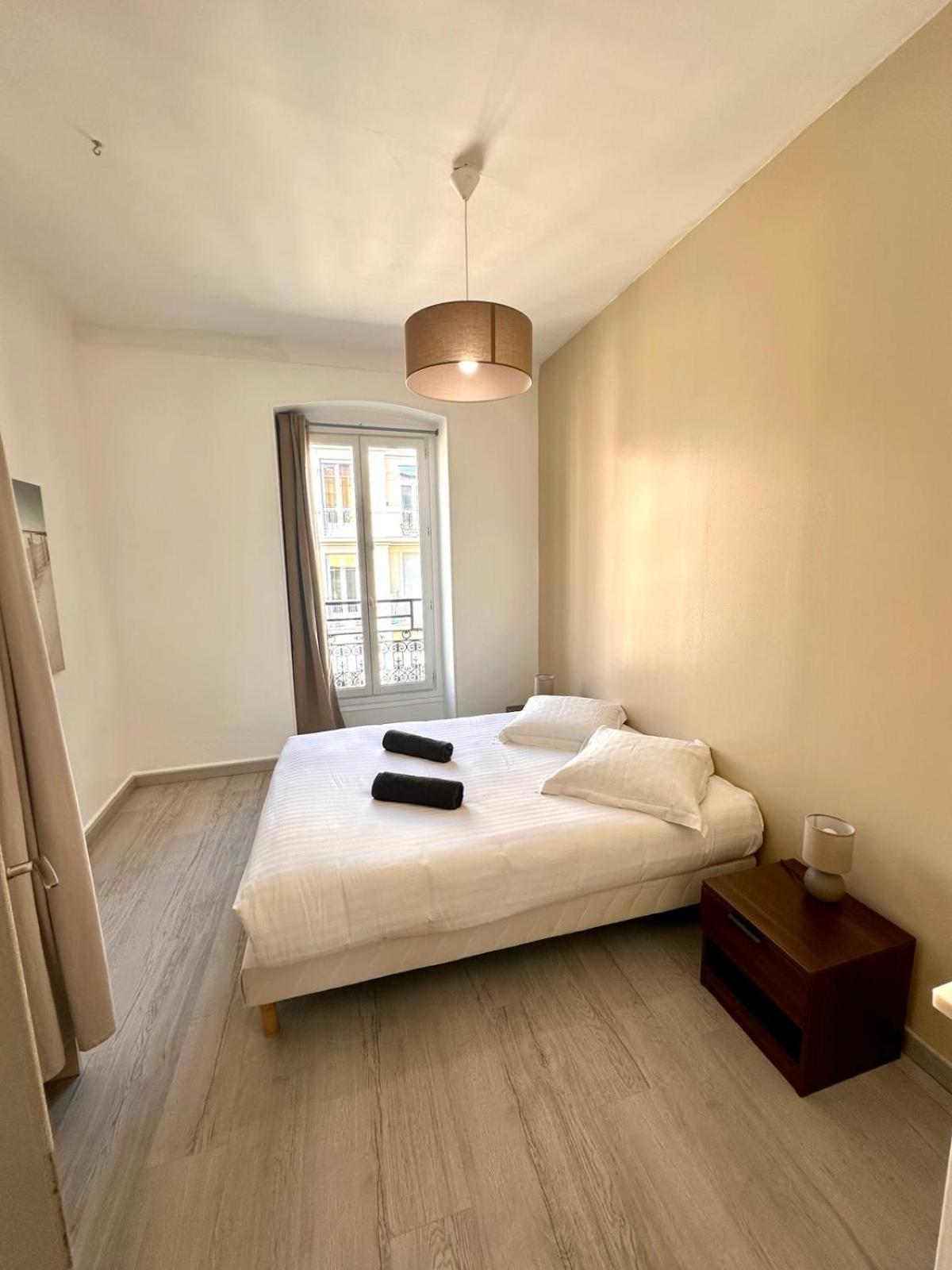 Apartment 11 Trachel - T2 Spacieux A Proximite De Gare Thiers