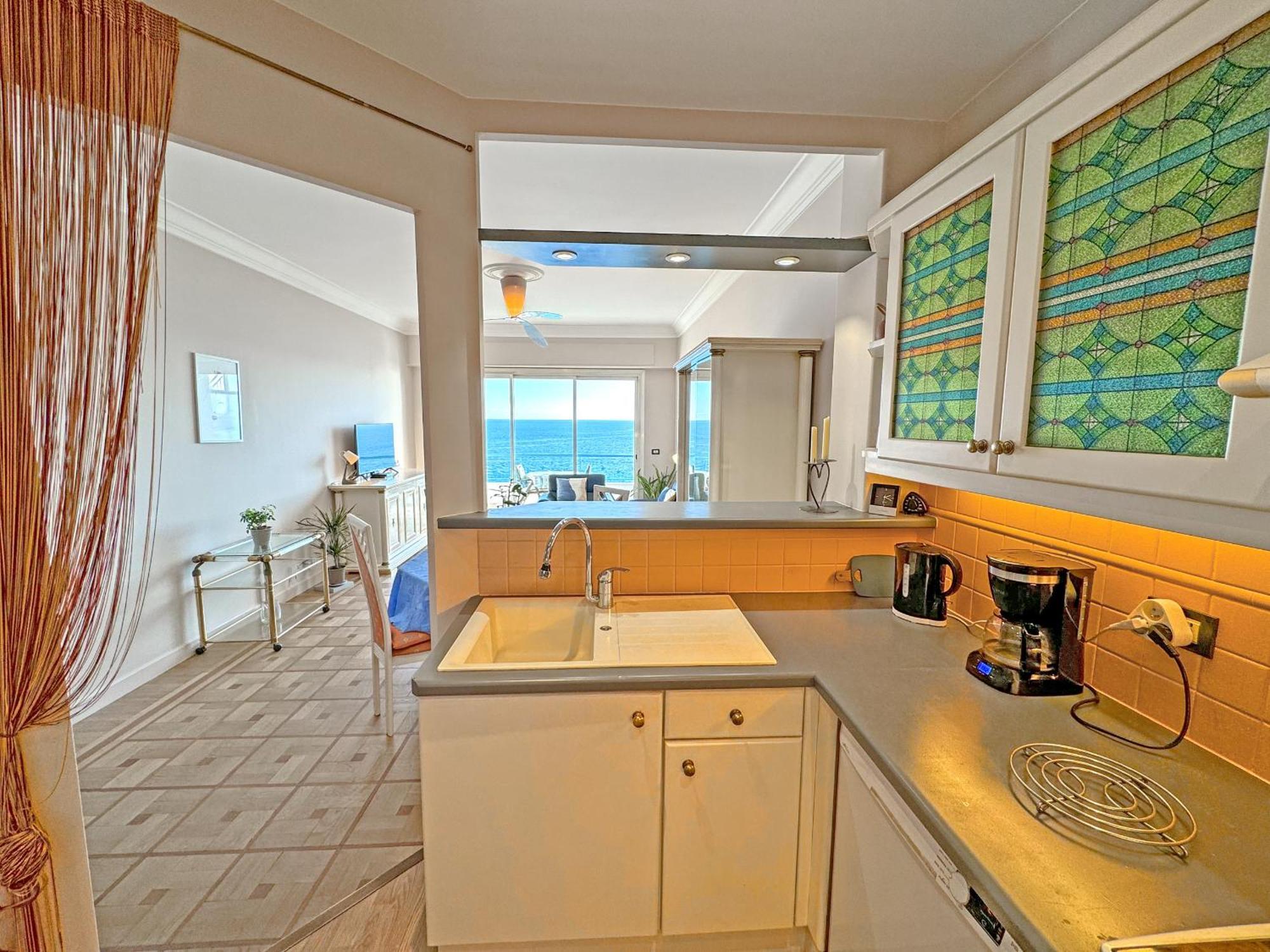 Cosy Sea Front France *