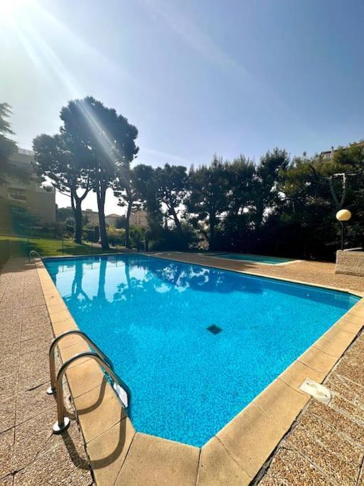 Apartment Aime Marin - - Belle Avec Terrasse Et Piscine Nice
