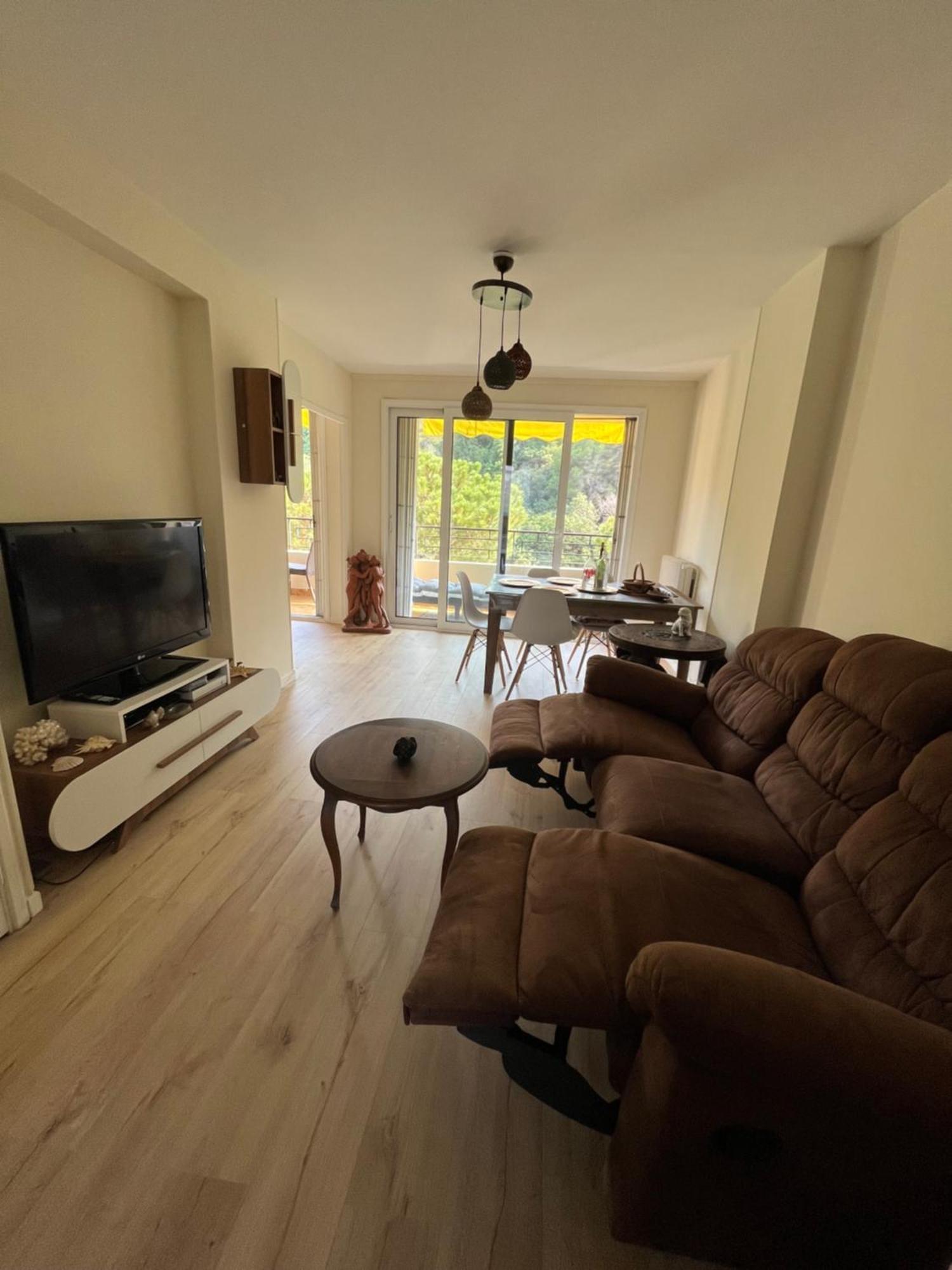 Apartment F4 80m2 Fabron, Parking *